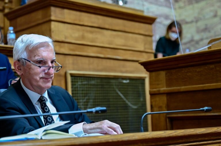 Θεμιστοκλής Δεμίρης για τις παρακολουθήσεις: «Δεν απαντώ εάν υπάρχουν οι φάκελοι Ανδρουλάκη – Κουκάκη»