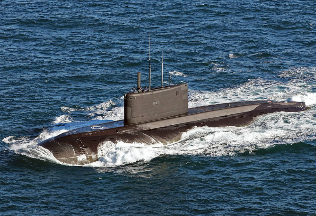 Ρωσικό ανεφοδιαστικό ξεκίνησε από Συρία για να υποστηρίξει ρωσικό υποβρύχιο στην Μεσόγειο