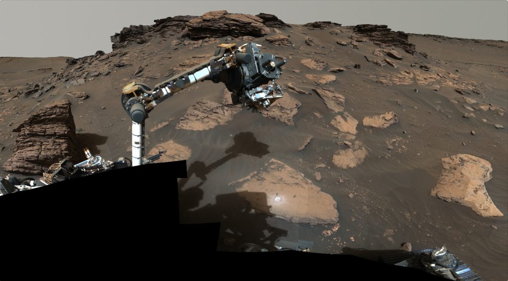NASA: Πλούσιες αποθέσεις οργανικών υλικών βρέθηκαν σε αρχαία λίμνη στον Άρη