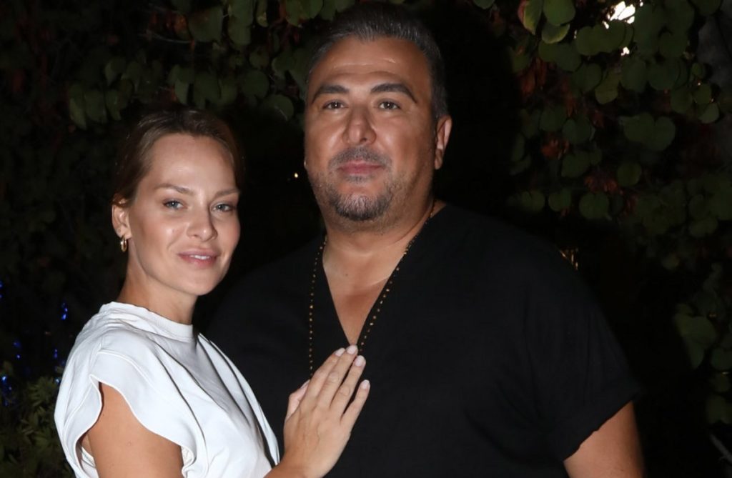 Υβόννη Μπόσνιακ & Αντώνης Ρέμος γιορτάζουν τέσσερα χρόνια γάμου!