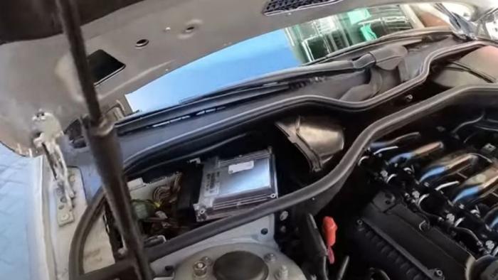 Αυτό είναι το σημείο του αυτοκινήτου φροντίζει να λειτουργούν όλα σωστά