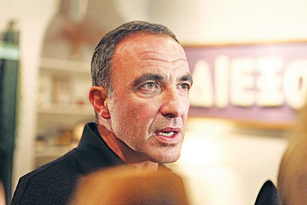 Νίκος Αλιάγας: «Είπαν στη μητέρα μου ότι είχα πολύ λίγες ημέρες ζωής, με εγχείρησαν σαν πείραμα»