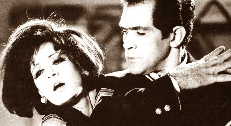 Μάρθα Καραγιάννη: O μοναδικός δραματικός ρόλος της καριέρας της ήταν δίπλα στον Κώστα Καζάκο