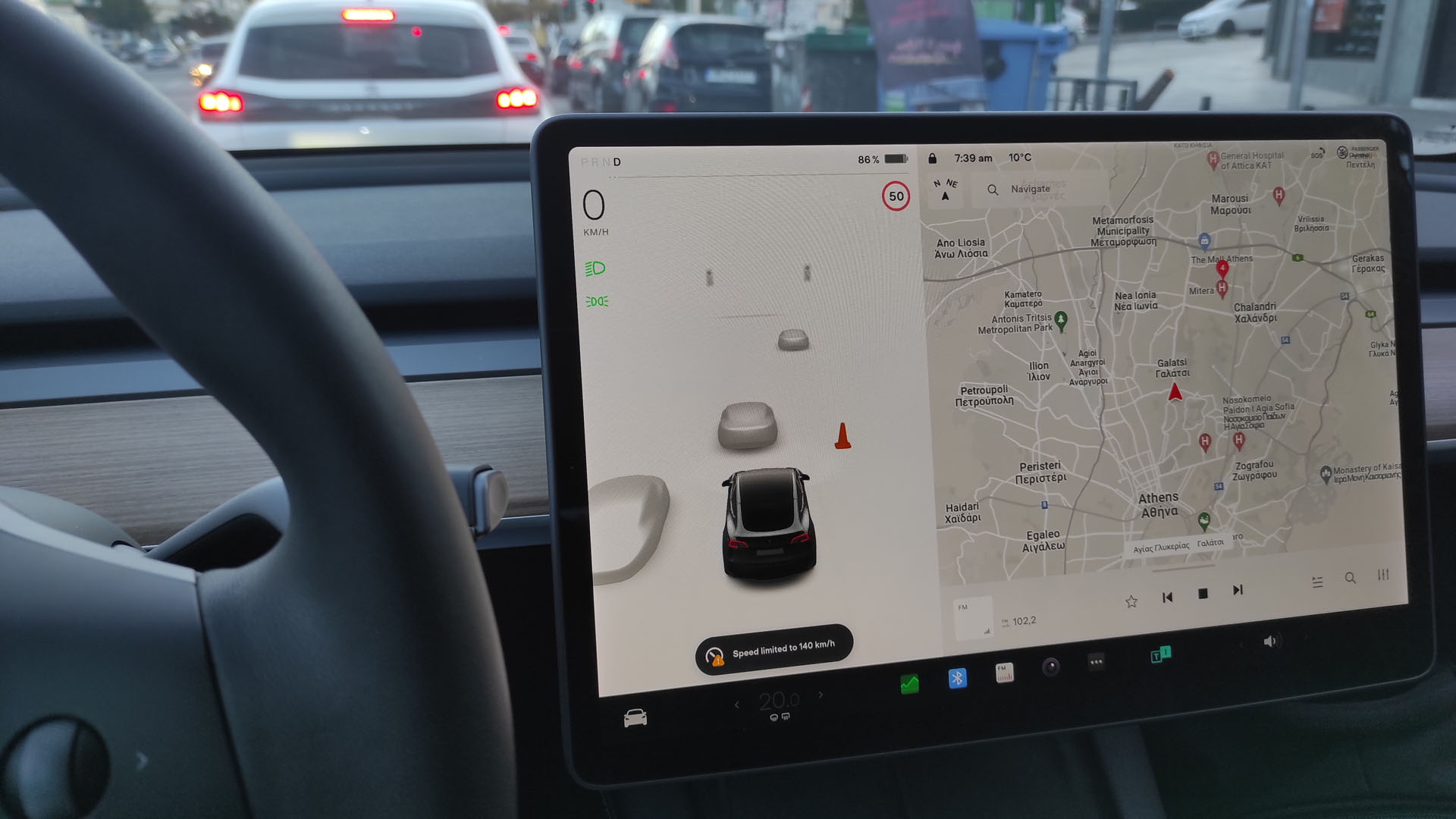 Tesla: Βροχή μηνύσεων κατά μεγάλης εταιρείας για τα ηλεκτρονικά της