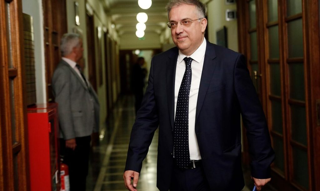 Τ.Θεοδωρικάκος: Να ζητήσει συγγνώμη ο Α.Τσίπρας για τους 38 Σύρους στον Έβρο