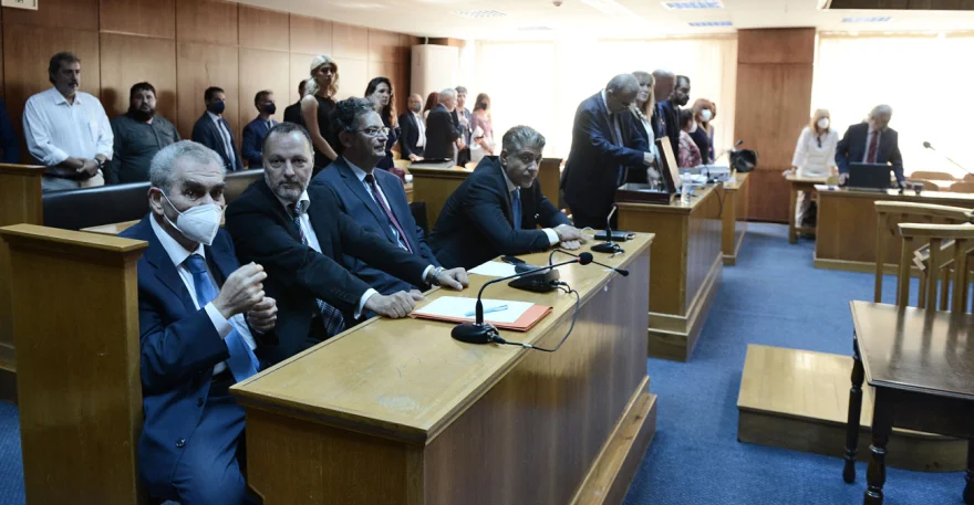 Ειδικό Δικαστήριο: Διεκόπη για την Πέμπτη η δίκη του Δ.Παπαγγελόπουλου και της Ε.Τουλουπάκη