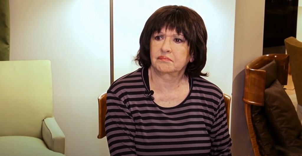 Σπάνιο υλικό: Δείτε την 21χρονη Μάρθα Καραγιάννη ντυμένη νύφη στον γάμο της με τον Μίμη Στεφανάκο (φώτο)