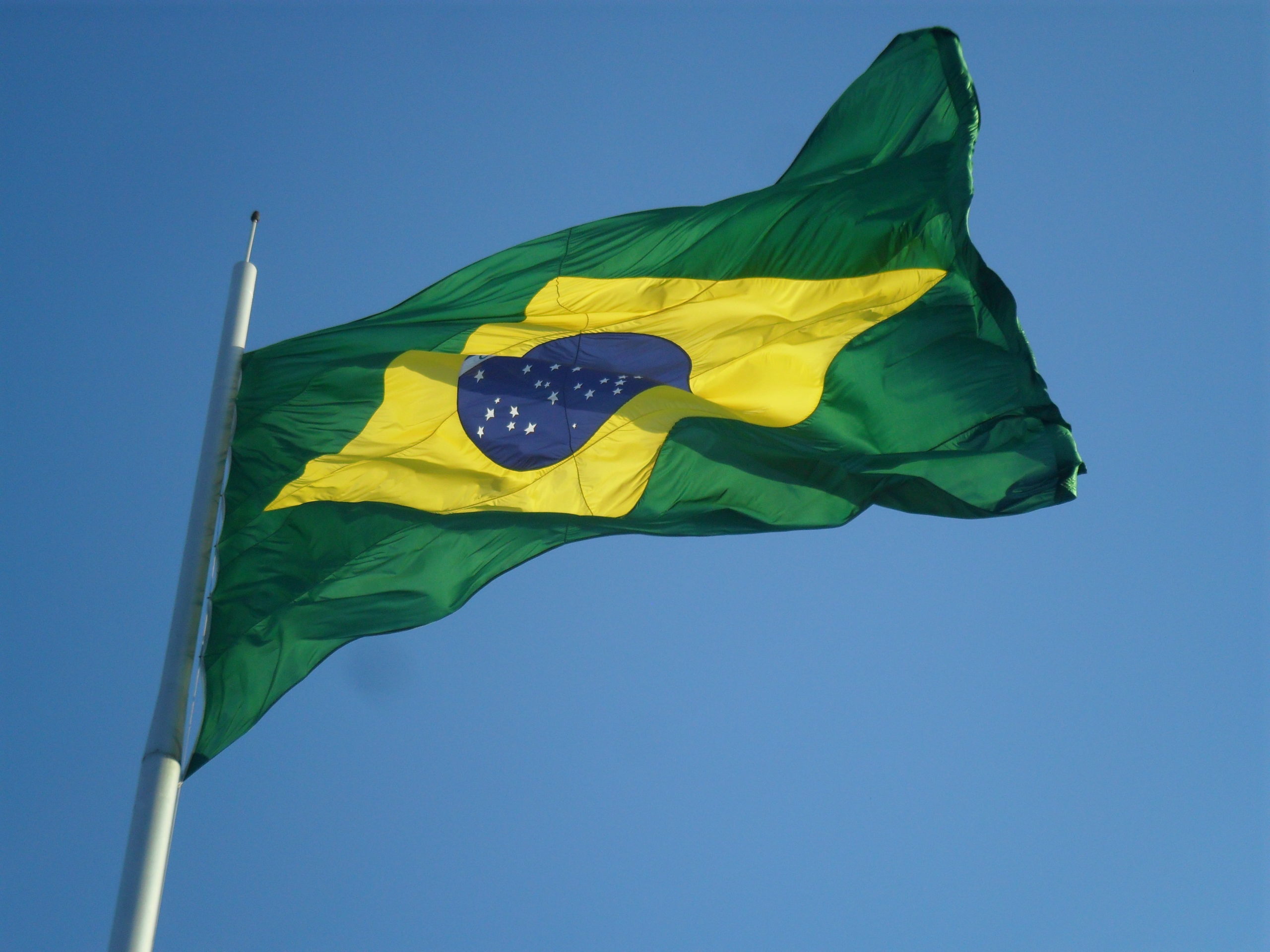 Βραζιλία: Τουλάχιστον εννέα νεκροί από κατάρρευση τοίχου σε εταιρεία εμπορευματοκιβωτίων