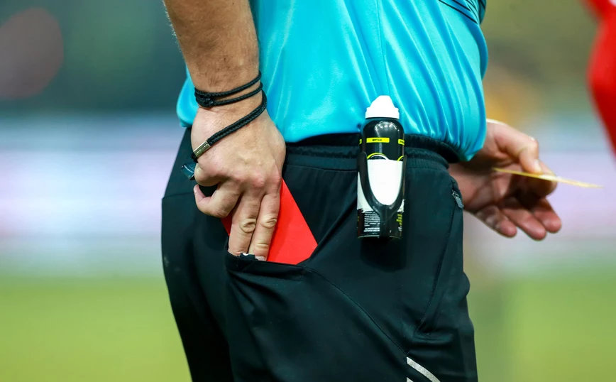 Σκάνδαλο στη Γαλλία: Αρχιδιαιτητής παρενοχλούσε σεξουαλικά ανήλικους – Δείτε τα μηνύματα που τους έστελνε