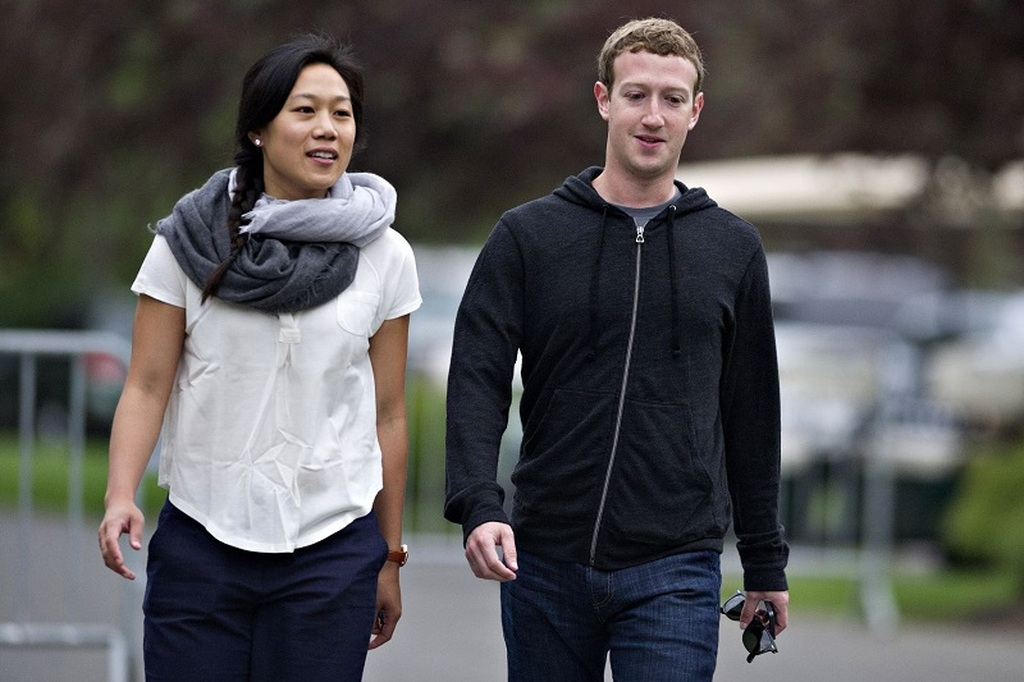 Μαρκ Ζούκερμπεργκ: Ο ιδρυτής του Facebook θα γίνει πατέρας για τρίτη φορά