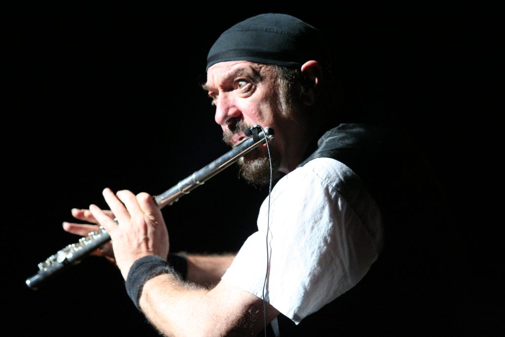 Jethro Tull: Υπέρ της επιστροφής των Γλυπτών του Παρθενώνα ο frontman της θρυλικής μπάντας