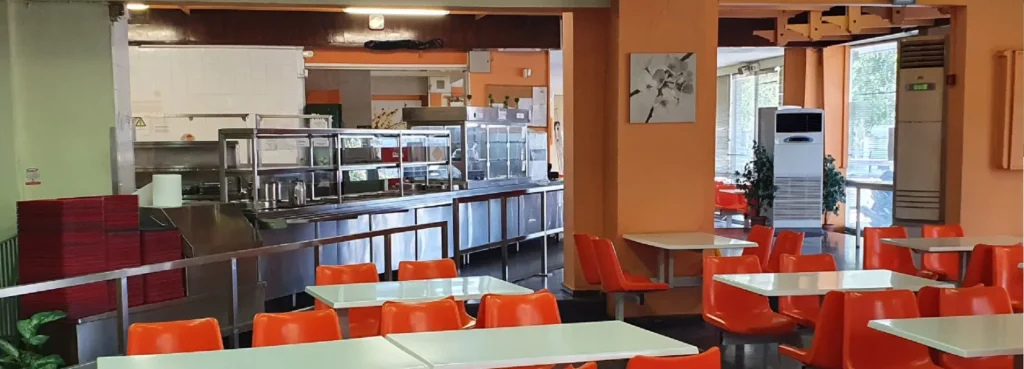 Ακριβαίνει και η σίτιση στα πανεπιστήμια: Στα 2 ευρώ την ημέρα από 1.80 που ίσχυε μέχρι σήμερα