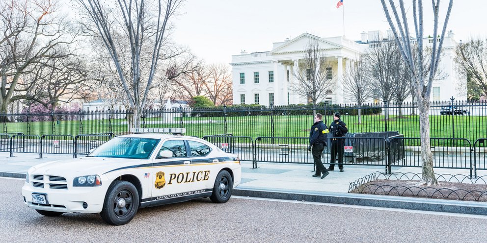 «Ύποπτο αντικείμενο» εντοπίστηκε σε κτίριο κοντά στον Λευκό Οίκο