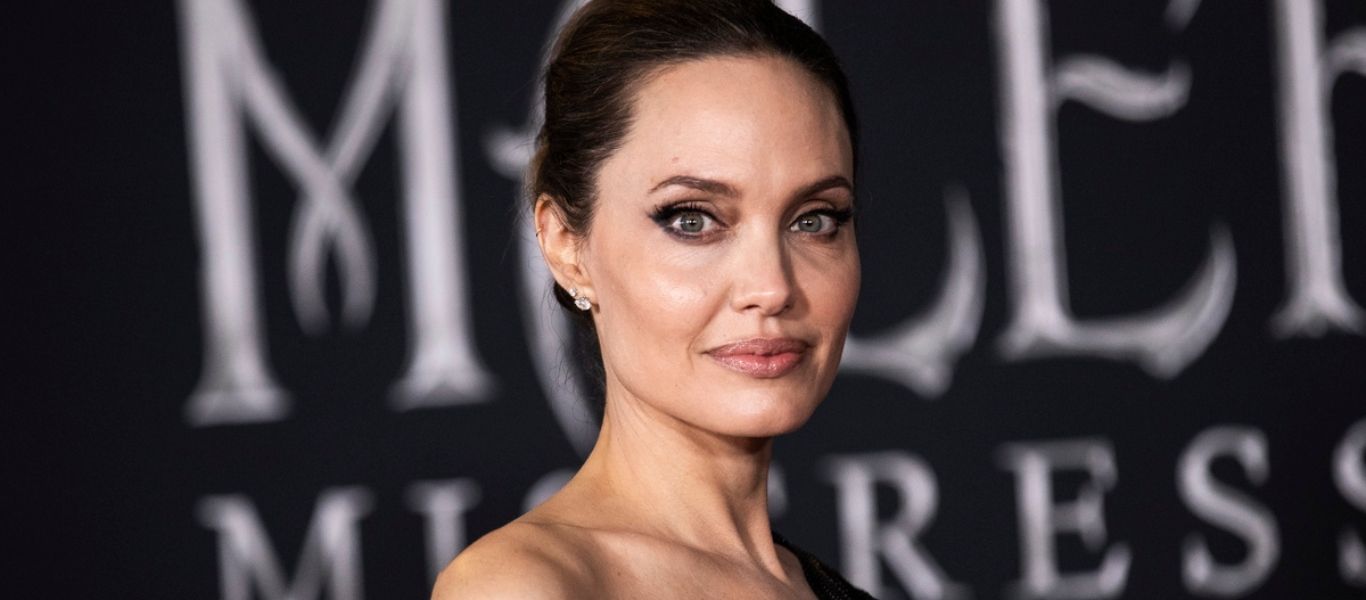 Στο Πακιστάν η Α.Τζολί για τις πλημμυρισμένες περιοχές – «Δεν έχω δει ποτέ ξανά κάτι αντίστοιχο» (βίντεο)