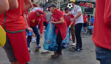 Βρυξέλλες: Οι Ουαλοί μάζεψαν τα σκουπίδια από τους δρόμους πριν το παιχνίδι με το Βέλγιο!