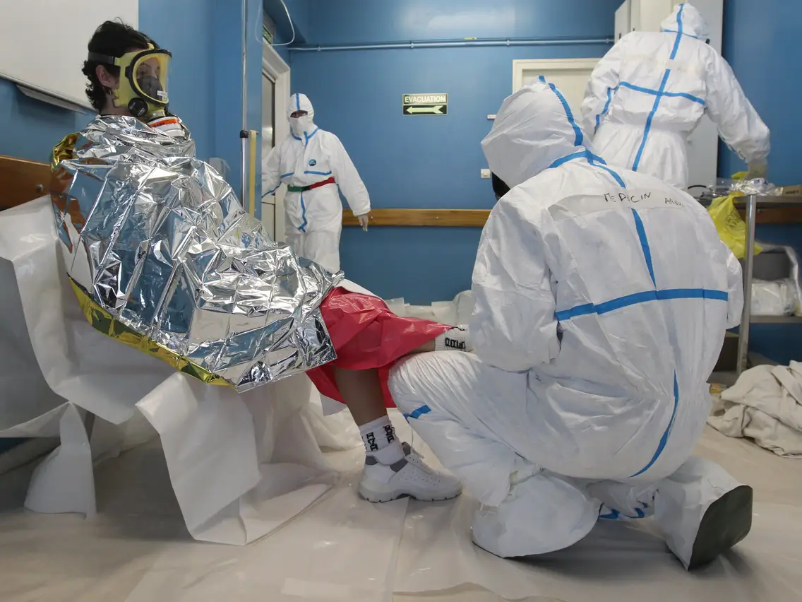 Η ΕΕ προετοιμάζεται για πυρηνικό πόλεμο: Παρέδωσε 5 εκατ. δισκία ιωδίου στην Λιθουανία