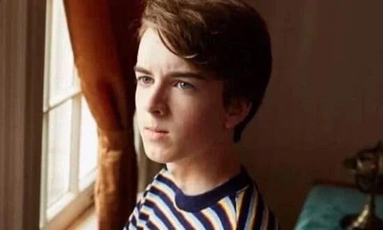 Ισόβια για τον ηθοποιό της σειράς Riverdale που δολοφόνησε τη μητέρα του