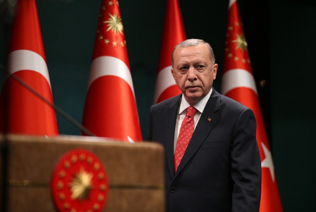 Ερντογάν: Ήθελε να κάνει πολιτική με tweet για την «σφαγή της Τριπολιτσάς» αλλά έκανε γκάφα