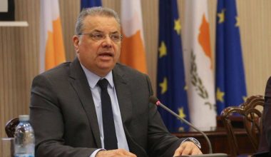 ΥΠΕΣ Κύπρου: «Η λύση του Κυπριακού θα πρέπει να κατοχυρώνει τα ανθρώπινα δικαιώματα του συνόλου του λαού»
