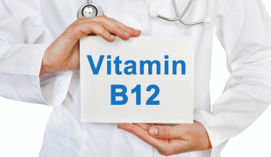 Τα προβλήματα στο στόμα που υποδηλώνουν έλλειψη της βιταμίνης Β12