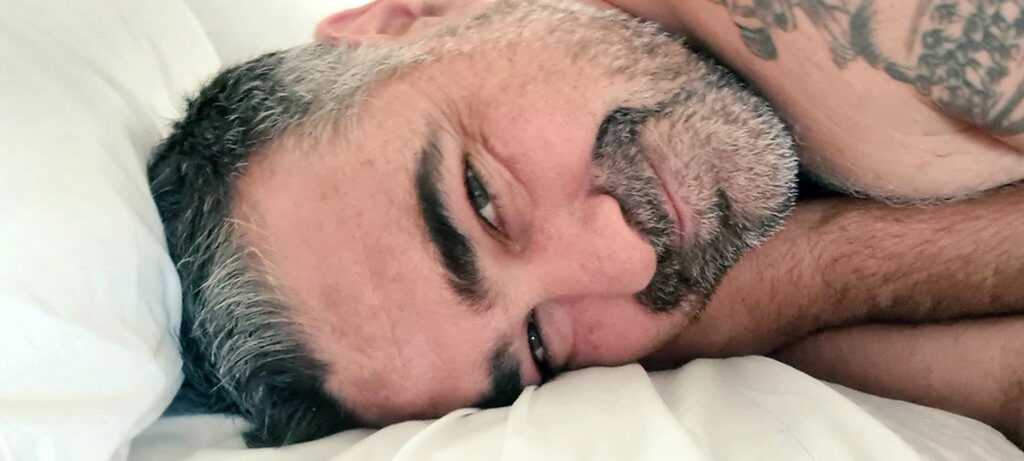 Απίστευτες αποκαλύψεις από ένα ζιγκολό: Η πιο δύσκολη δουλειά του κόσμου – Κερδίζει 10.000 δολάρια το μήνα