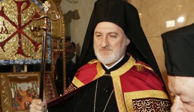 Τον άμεσο τερματισμό της παράνομης τουρκικής κατοχής στην Κύπρο ζήτησε ο αρχιεπίσκοπος Αμερικής