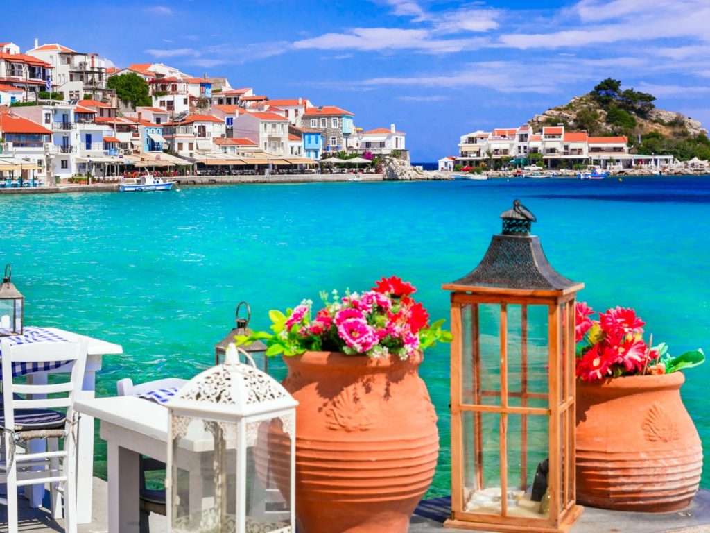 North Evia – Samos Pass: Ξεκινούν αύριο οι αιτήσεις για χειμερινές διακοπές – Πως ενεργοποιείται η κάρτα