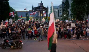 Λονδίνο: Σοβαρά επεισόδια σε διαδήλωση για την Μάχσα Αμίνι