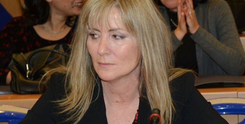 Αίτημα για τηλεοπτική κάλυψη του Ειδικού Δικαστηρίου από την Ελένη Τουλουπάκη