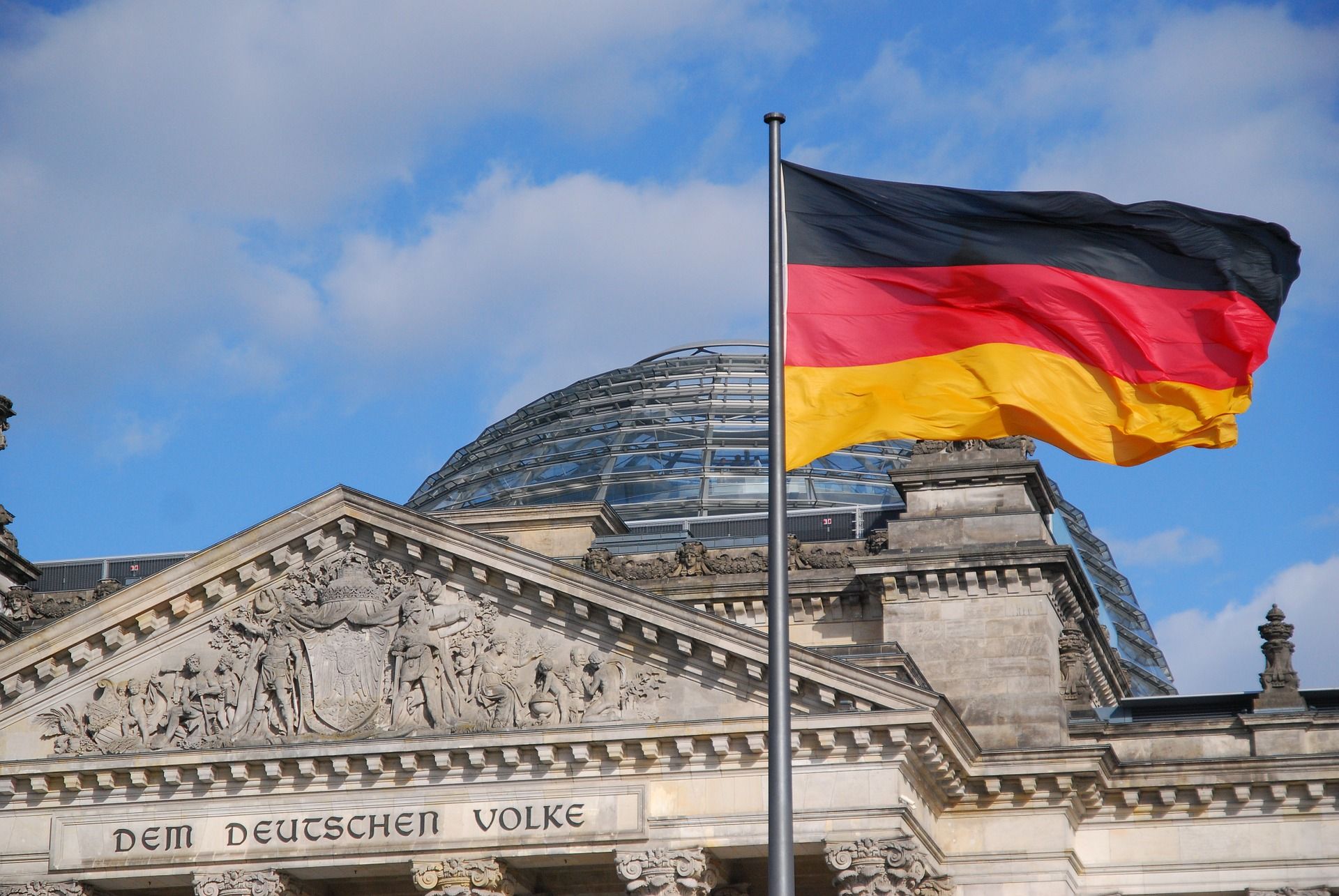 Γερμανία: Άνοδο του AfD καταγράφει νέα δημοσκόπηση