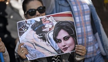 Θεσσαλονίκη: Κινητοποίηση Ιρανών για τον θάνατο της Μαχσά Αμινί