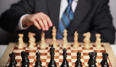 Σάλος στο παγκόσμιο σκάκι – Ο Niemann κατηγορείται ότι κερδίζει το σκάκι με τη χρήση δονητή
