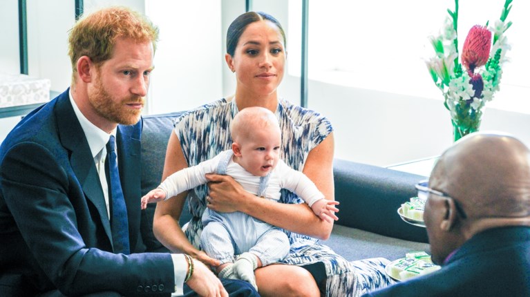 Μόνο με «εμπιστοσύνη» θα δοθούν οι τίτλοι για Άρτσι και Λίλιμπετ από βασιλιά Κάρολο