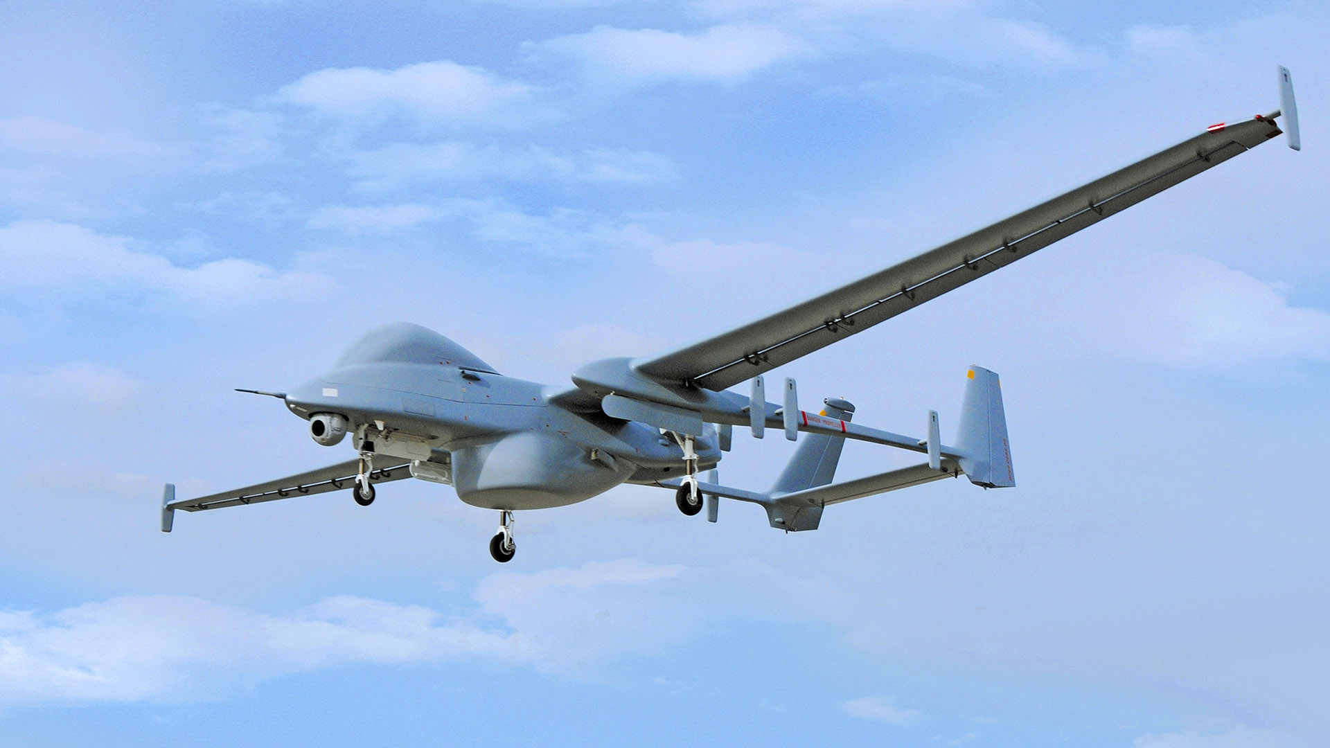 48 παραβιάσεις του εναέριου χώρου στο Αιγαίο από 4 τουρκικά drones