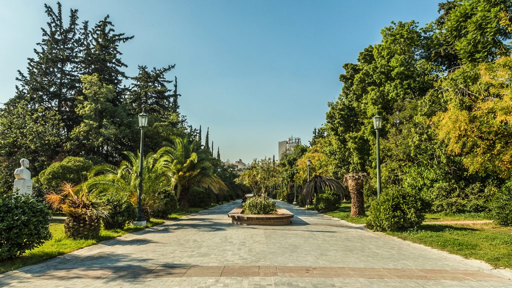 Εντοπίστηκε μαχαιρωμένος άνδρας στο Πεδίον του Άρεως