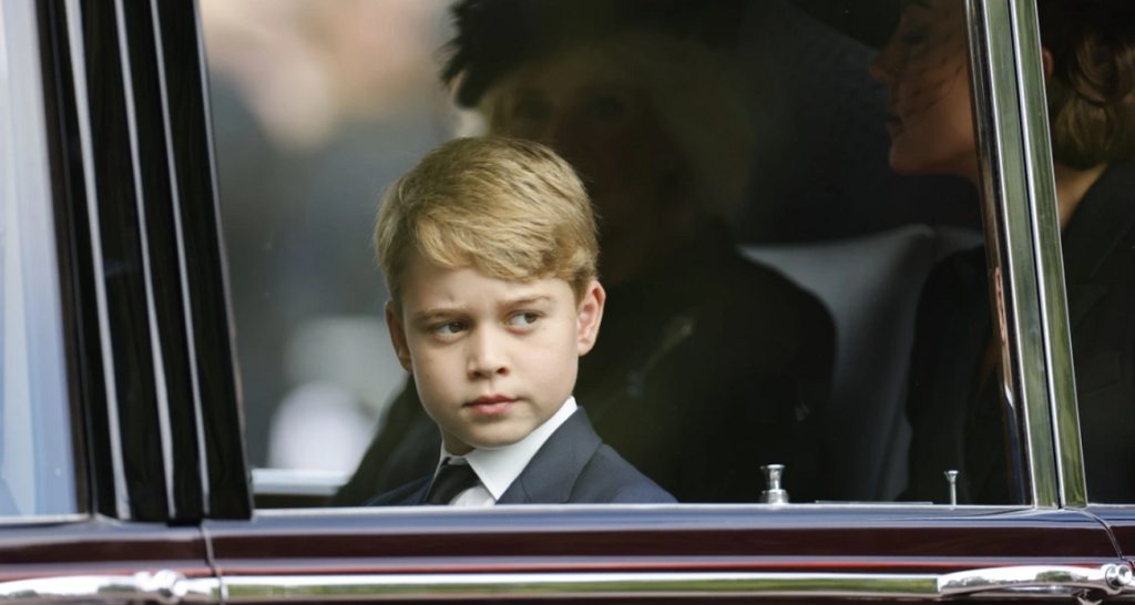 Πρίγκιπας Τζορτζ: «Ο μπαμπάς μου θα γίνει βασιλιάς, οπότε να προσέχετε» είπε στους συμμαθητές του