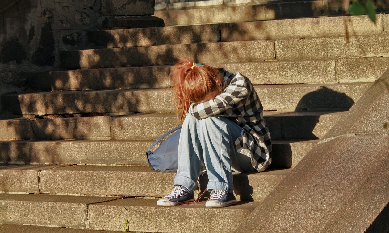 Πάτρα: Στο εδώλιο 47χρονος που έστελνε μηνύματα σε 13χρονη – Τον ξυλοκόπησαν δύο πυγμάχοι