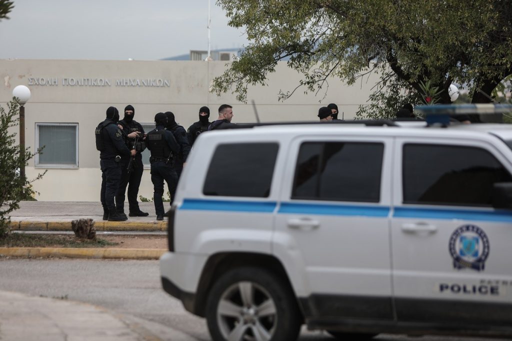 Πολυτεχνειούπολη: 3 ήταν οι συμμορίες που είχαν τη βάση τους στις εστίες – 29 ληστείες τους καταλογίζονται