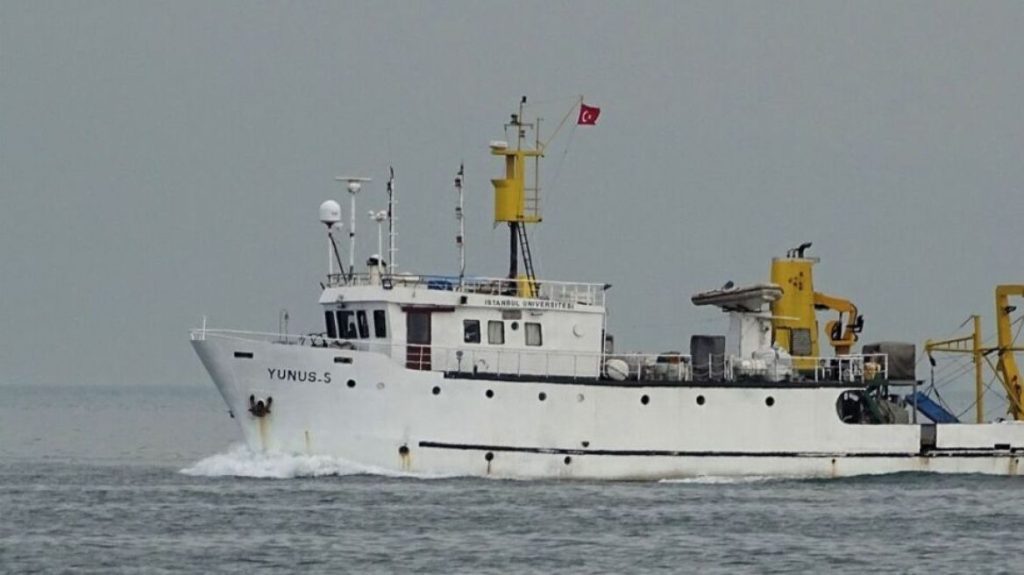 Δυτικά της Λέσβου βγάζει ερευνητικό πλοίο η Άγκυρα