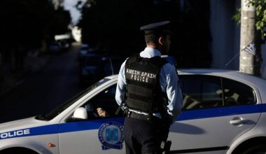 Γλυφάδα: Σύλληψη δύο Αλβανών με μισό κιλό κοκαΐνης στο αυτοκίνητό τους