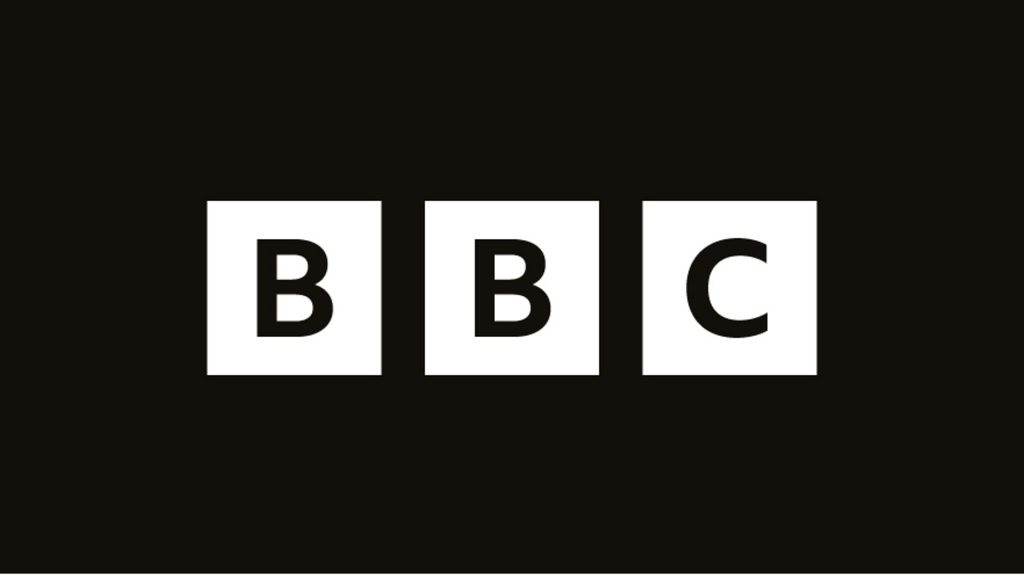Ξεκίνησαν οι περικοπές στο BBC: Καταργούνται 382 θέσεις εργασίας