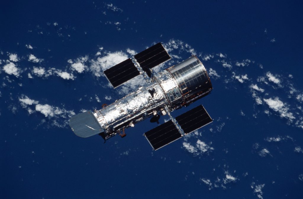 Hubble: NASA και SpaceX αναζητούν τρόπους για να παρατείνουν τη ζωή του τηλεσκοπίου