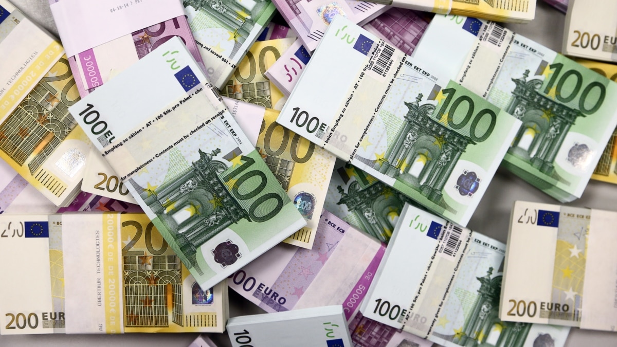 Τα κρατικά ταμεία «αδειάζουν» και η κυβέρνηση ψάχνει για λεφτά – Υπέβαλλε αίτημα για 5,2 δισ. στην ΕΕ