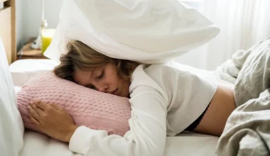Γιατί ο καρκίνος «προτιμά» όσους πάσχουν από υπνική άπνοια – Ποιες σοβαρές παθήσεις προκαλεί ο κακός ύπνος