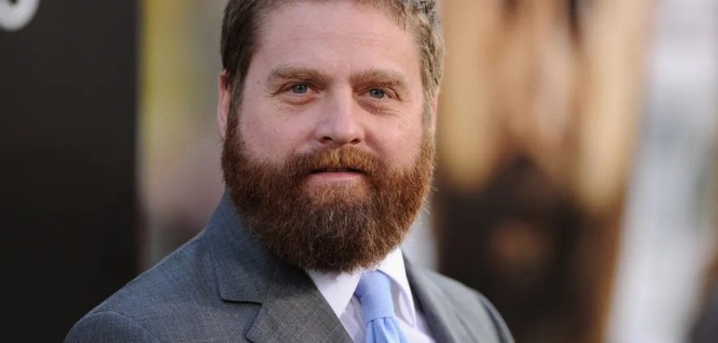 Συγκινεί ο Ζ.Γαλιφιανάκης: Πώς ο πατέρας του τον ενέπνευσε να ασχοληθεί με την κωμωδία (βίντεο)