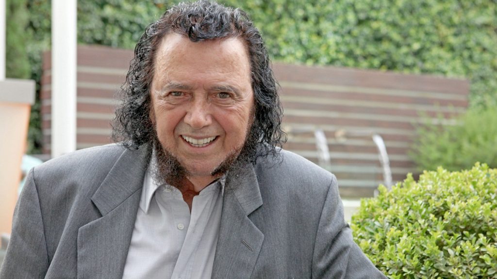 Σταμάτης Κόκοτας: Τα χρόνια στο Παρίσι, η γνωριμία με τον Ξαρχάκο και η επιστροφή στην πατρίδα