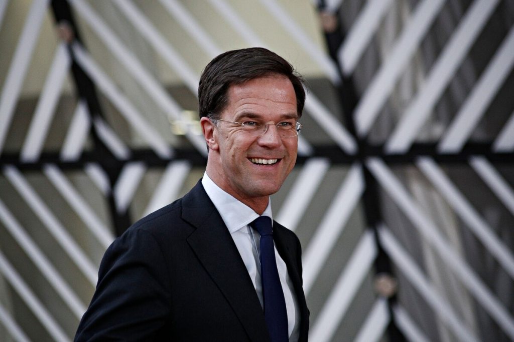 Μ.Ρούτε: Για εσφαλμένη διαγραφή & αρχειοθέτηση των sms από το κινητό του κατηγορείται ο Ολλανδός πρωθυπουργός
