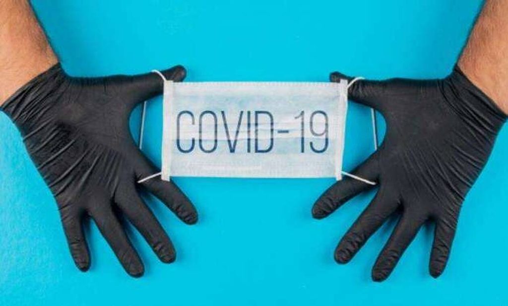 Νέα μελέτη για τη μάσκα: Δημιουργεί προβλήματα ακόμη και στους όρχεις και το σπέρμα