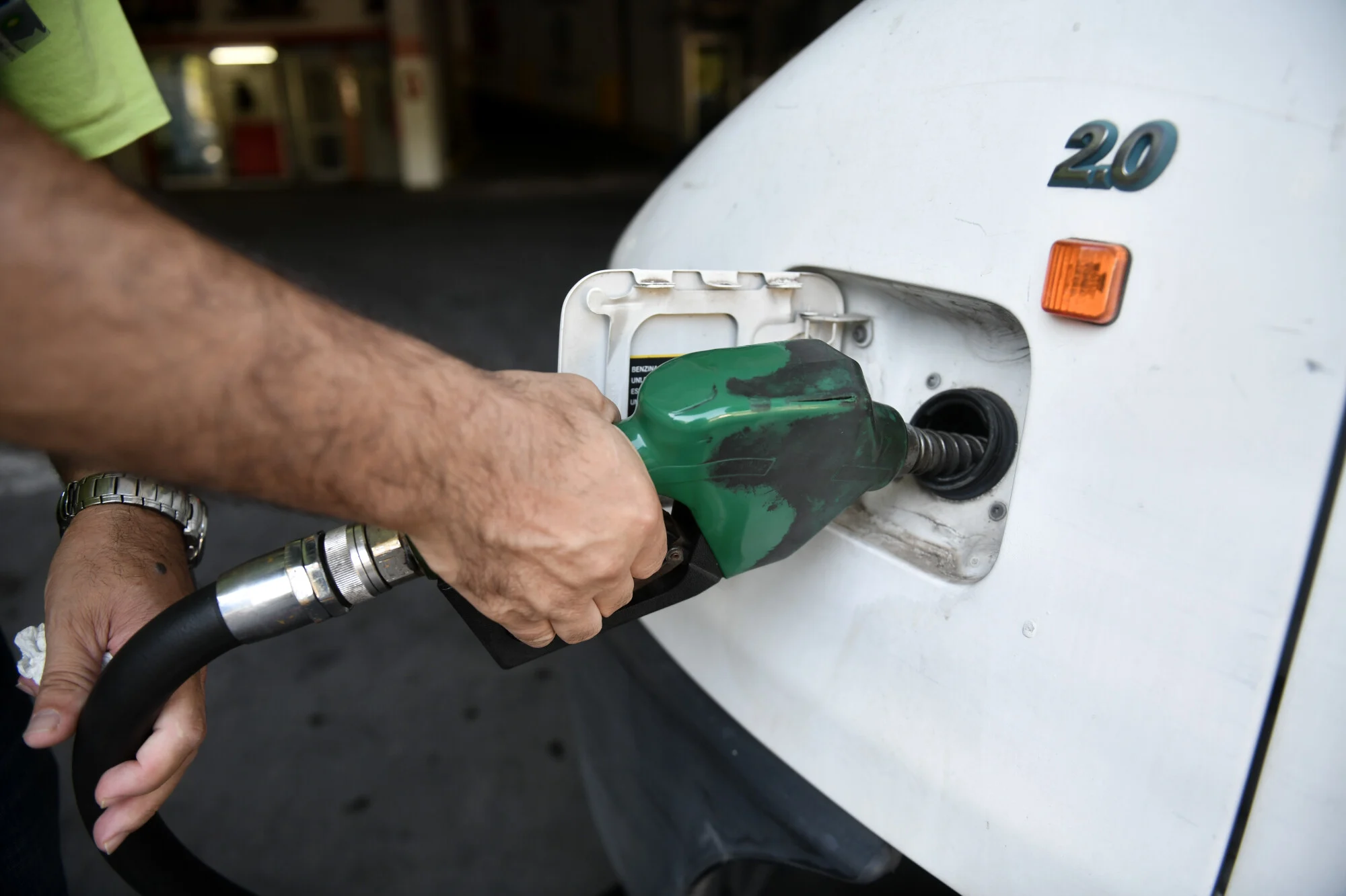 Στα ύψη η τιμή του πετρελαίου κίνησης – Ακόμη και 2,20 ανά λίτρο