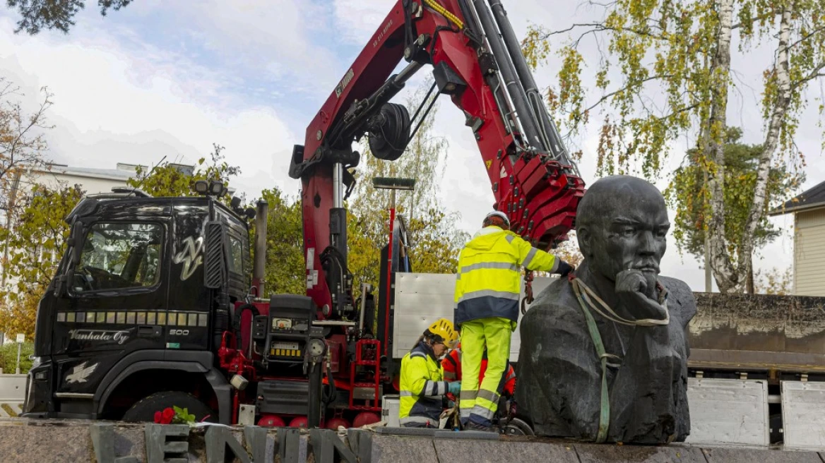 Φινλανδία: Απομακρύνθηκε το τελευταίο άγαλμα του Λένιν